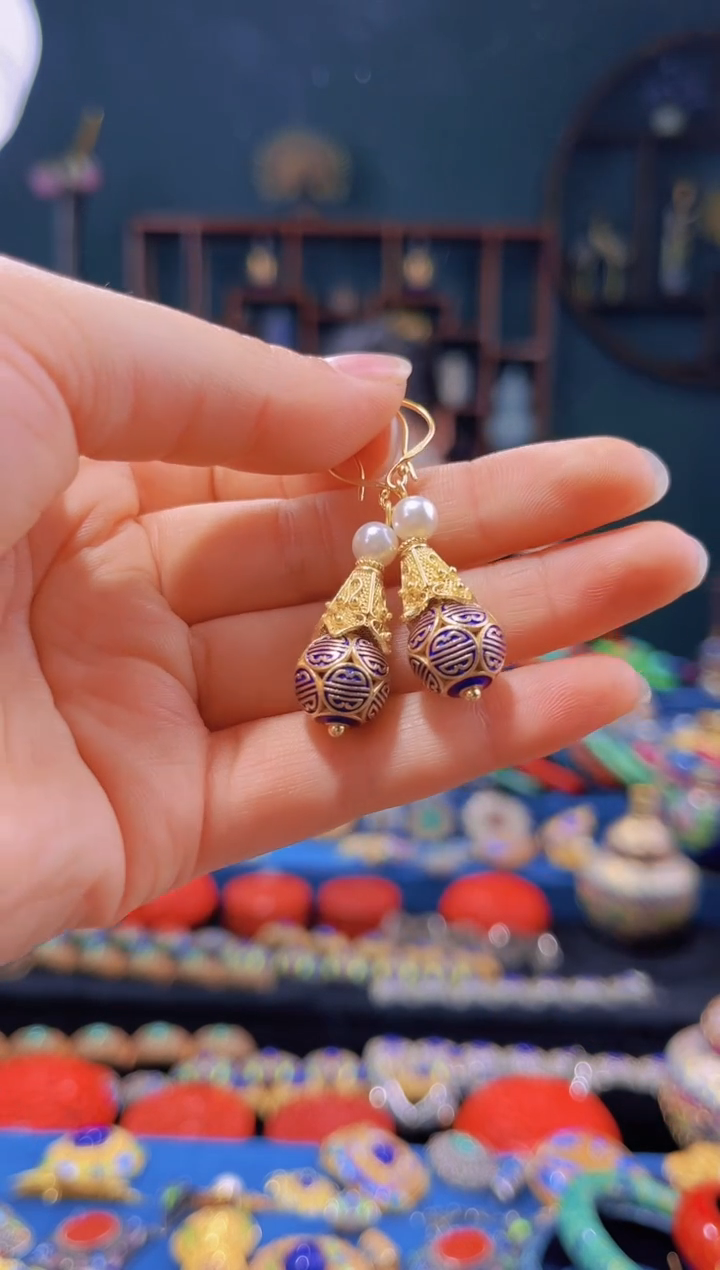 非遗绝技 花丝镶嵌耳环