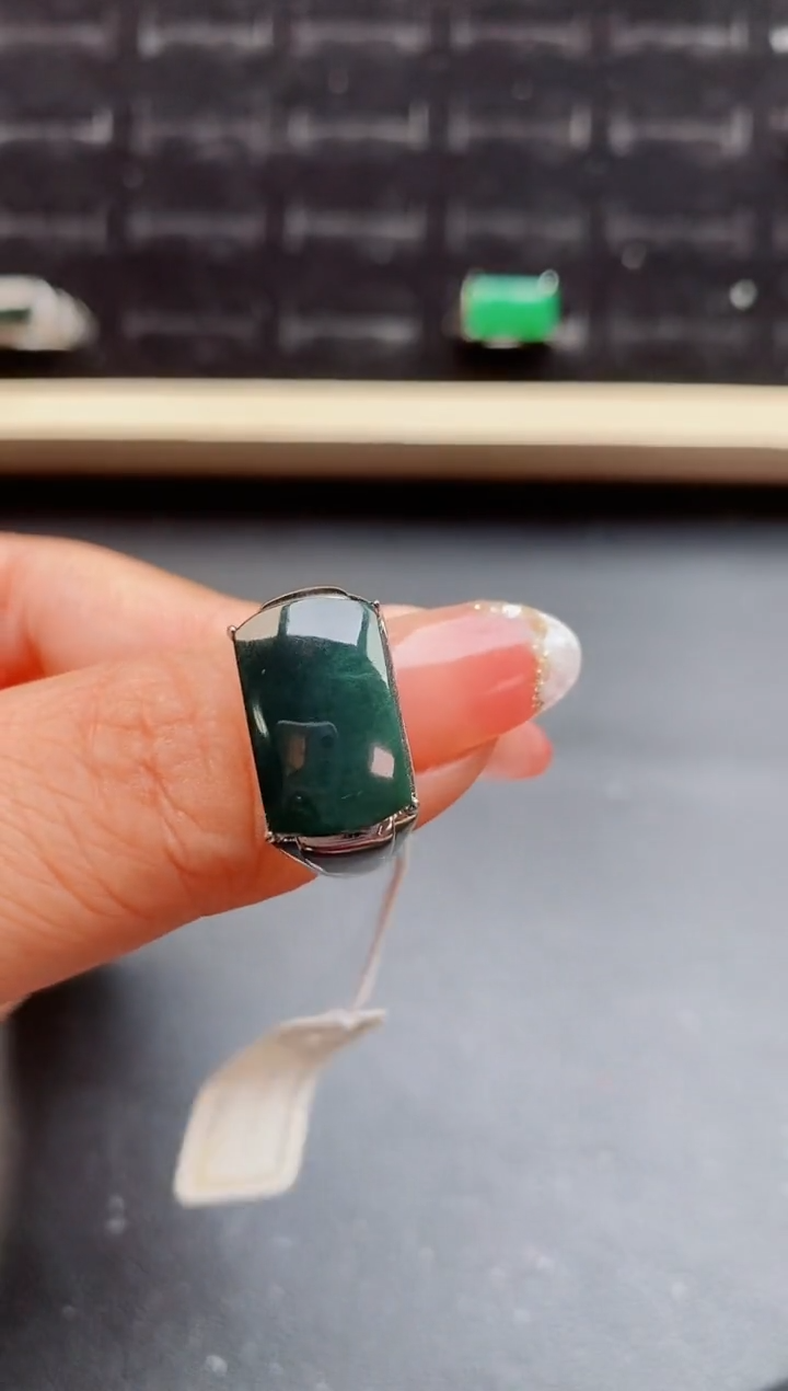 【闪购商品】翡翠戒指银S925镶嵌50805