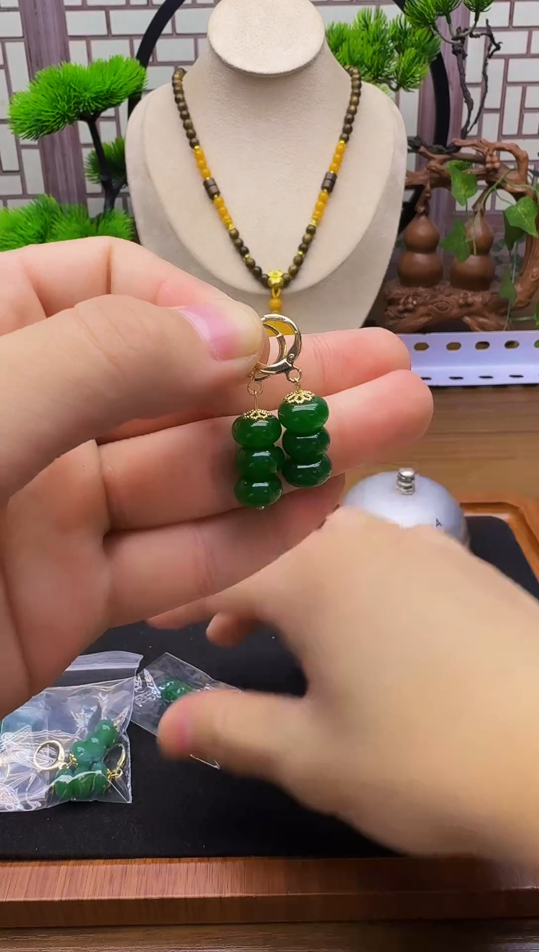 14K金镶嵌翡翠耳饰JH04     