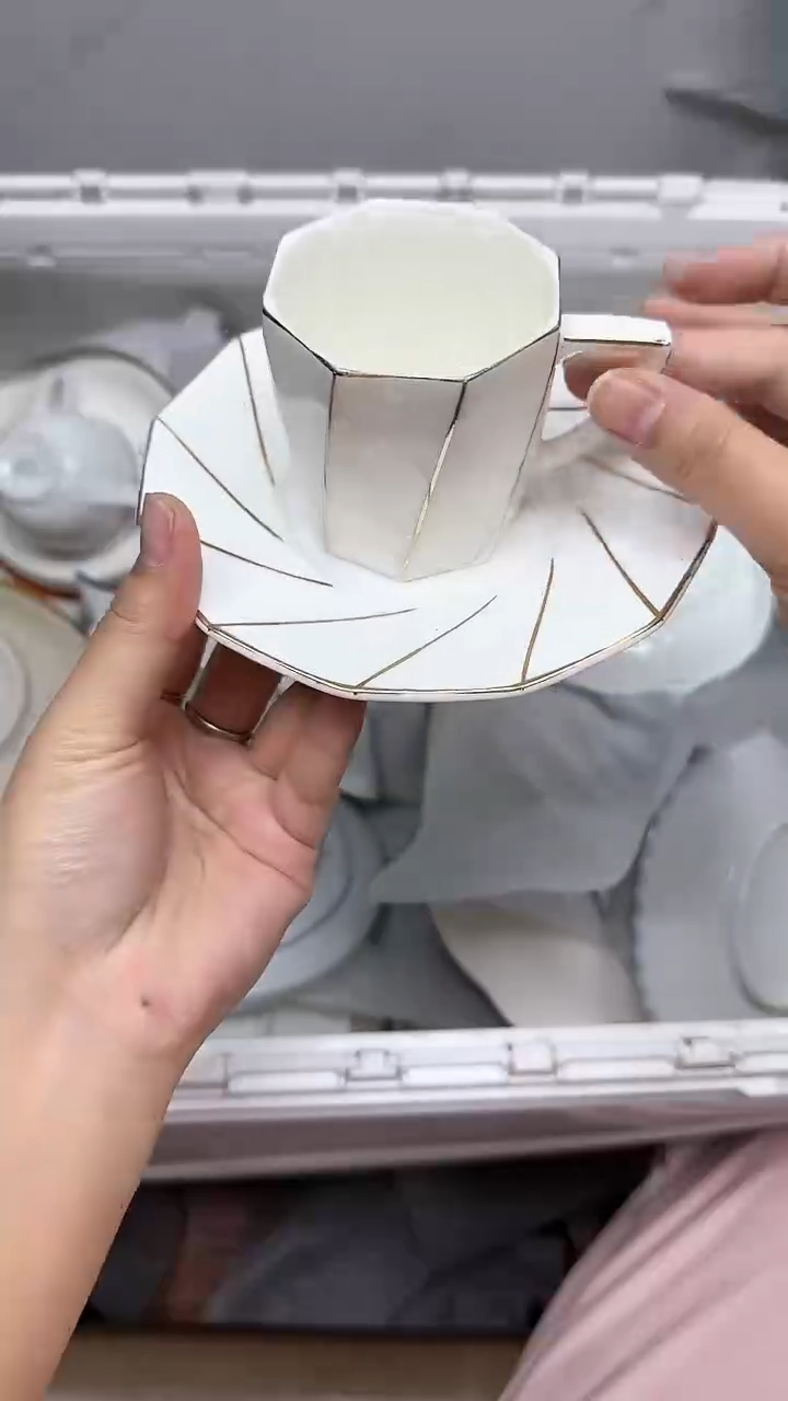 【闪购商品】1977回流瓷器默认微瑕，18.8包邮