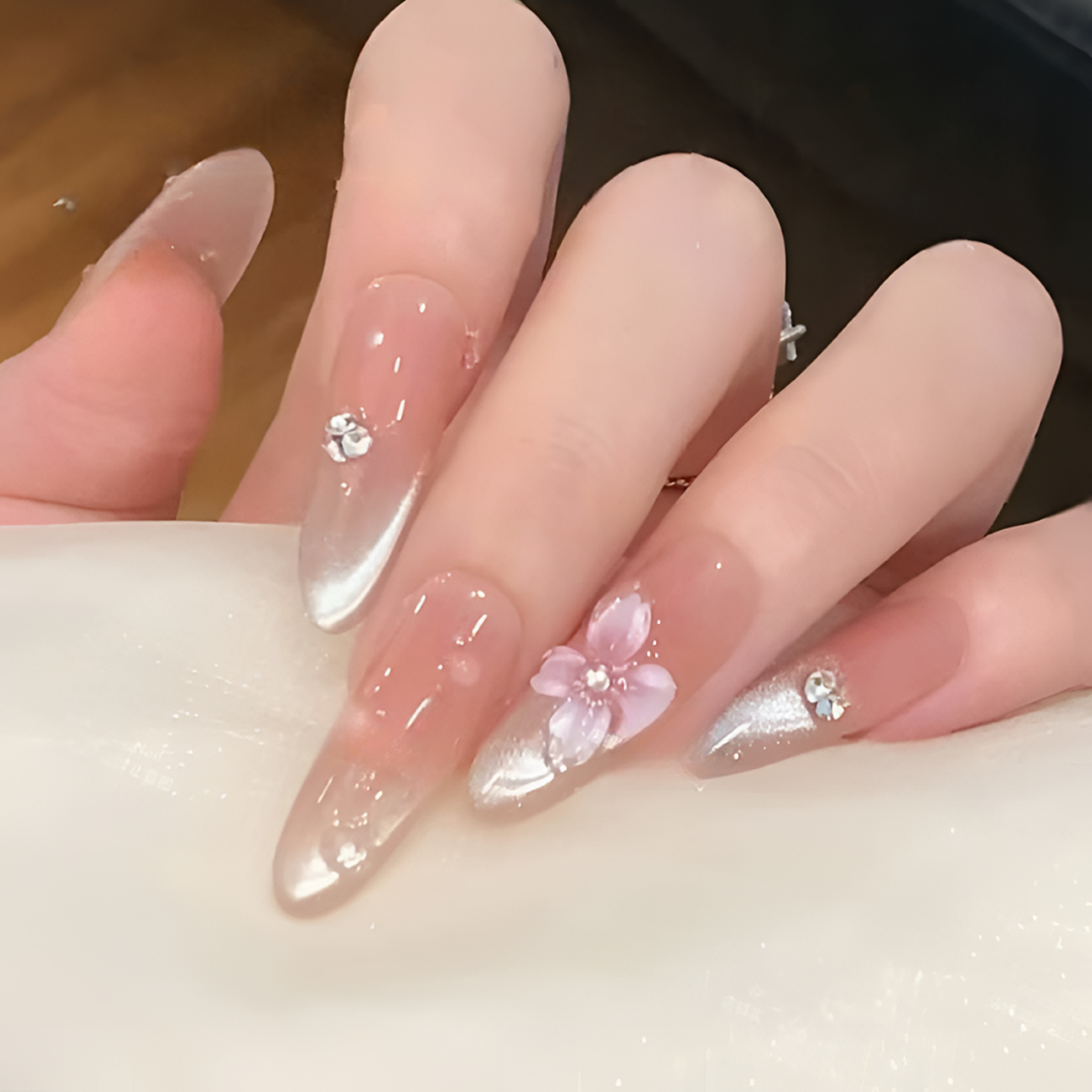 【晨露冰花】春夏高级感手工穿戴甲新款猫眼设计显白轻奢美甲款式