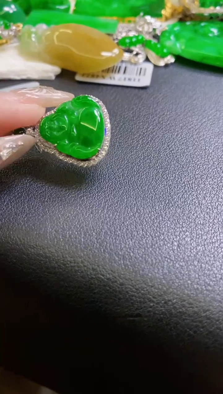 【闪购商品】定制翡翠18K金镶嵌佛公