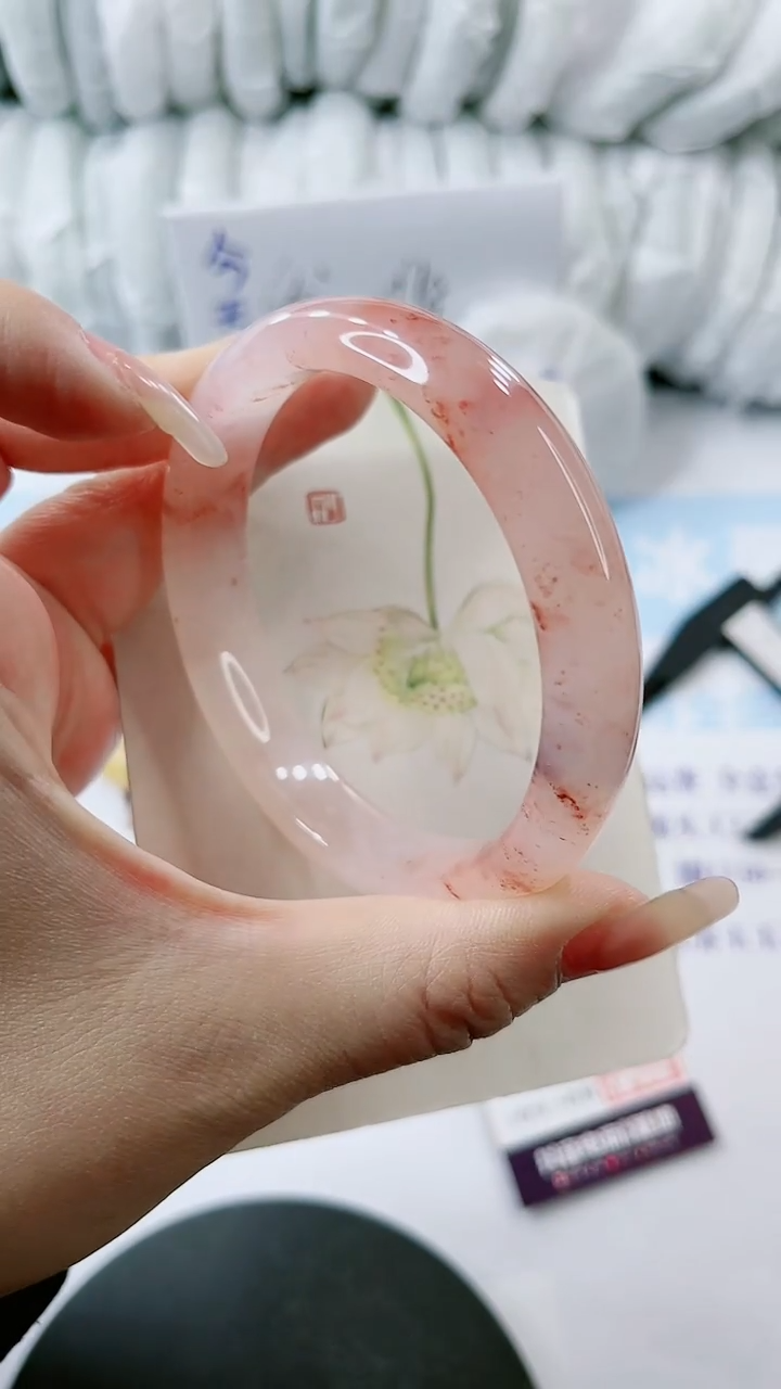 【闪购商品】石英质玉手镯未镶嵌多样性发货L49