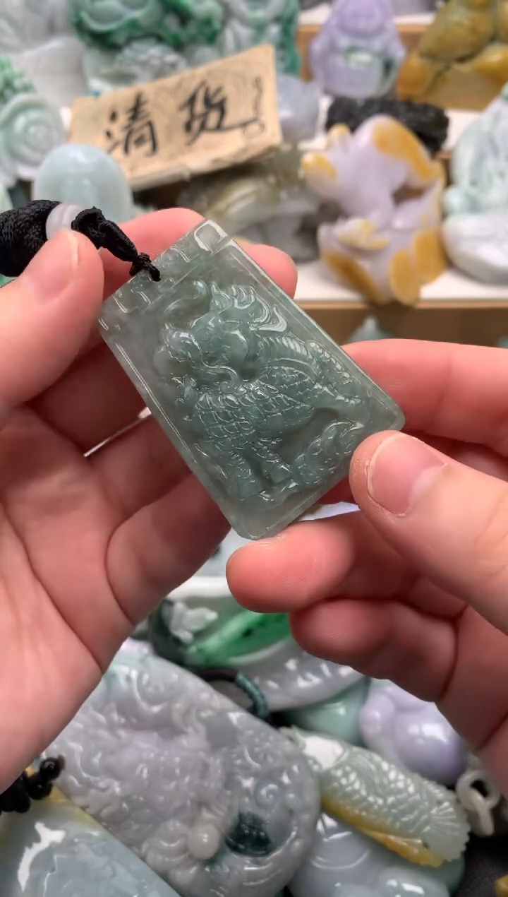 吊坠(不含链)未镶嵌翡翠1