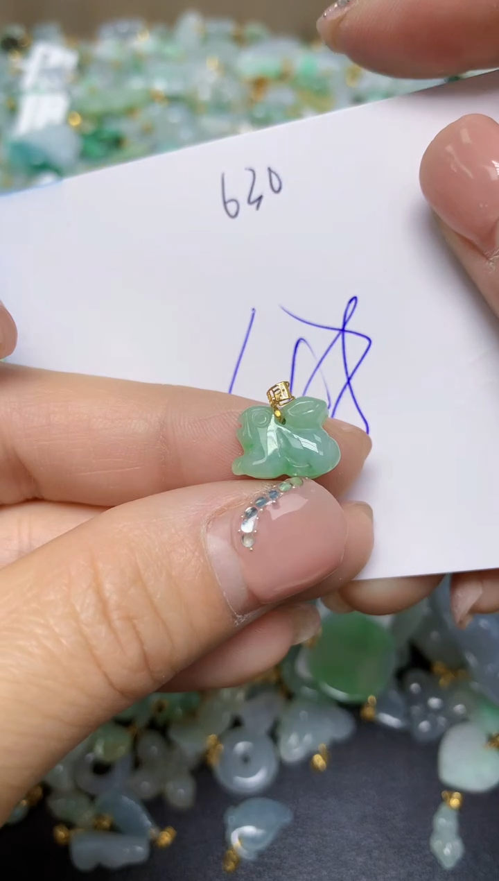 【闪购商品】翡翠挂件18K金镶嵌 天然翡翠A货