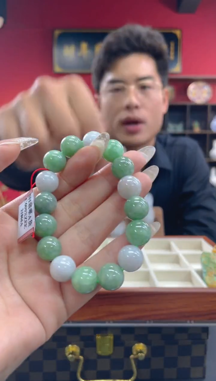 未镶嵌定制翡翠翡翠A货 LL027 多样性发其一