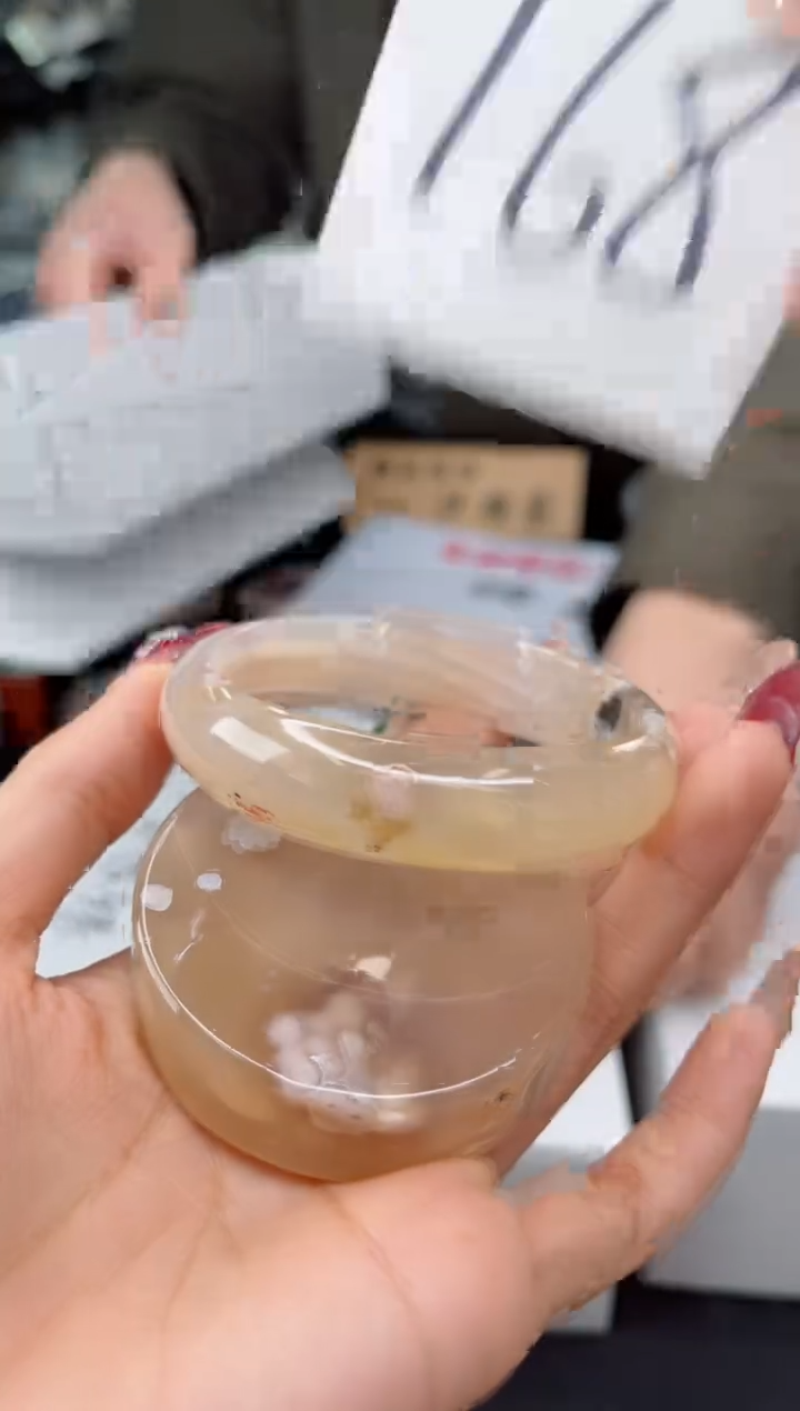 【闪购商品】石英质玉手镯未镶嵌60圈口（赠品镯心）1545666