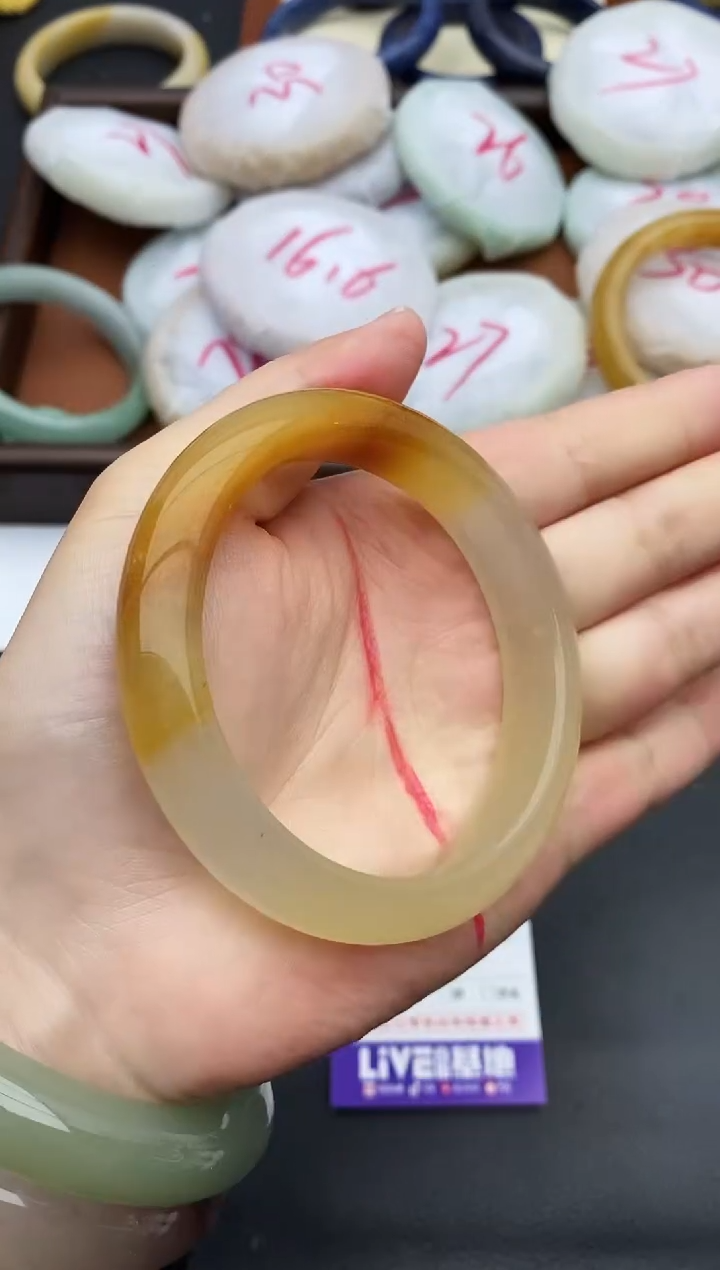 未镶嵌手镯石英质玉86+59/60