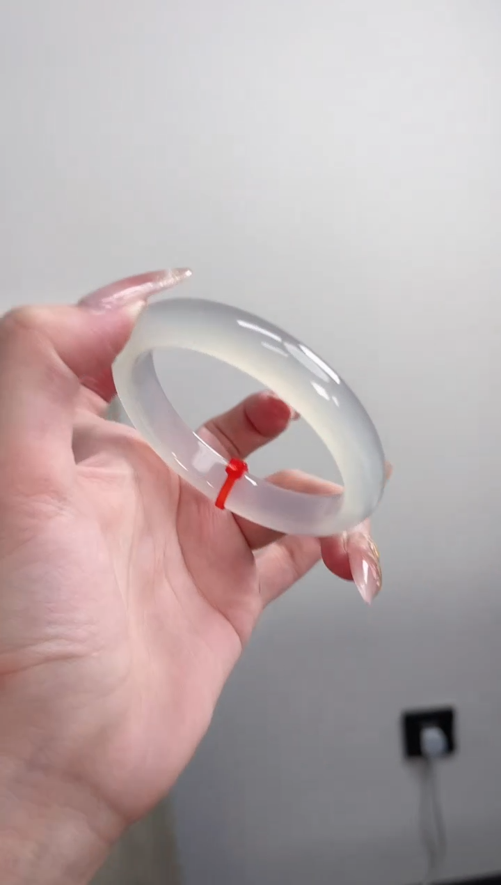 【闪购商品】玛瑙/玉髓手镯未镶嵌58圈 需要包容