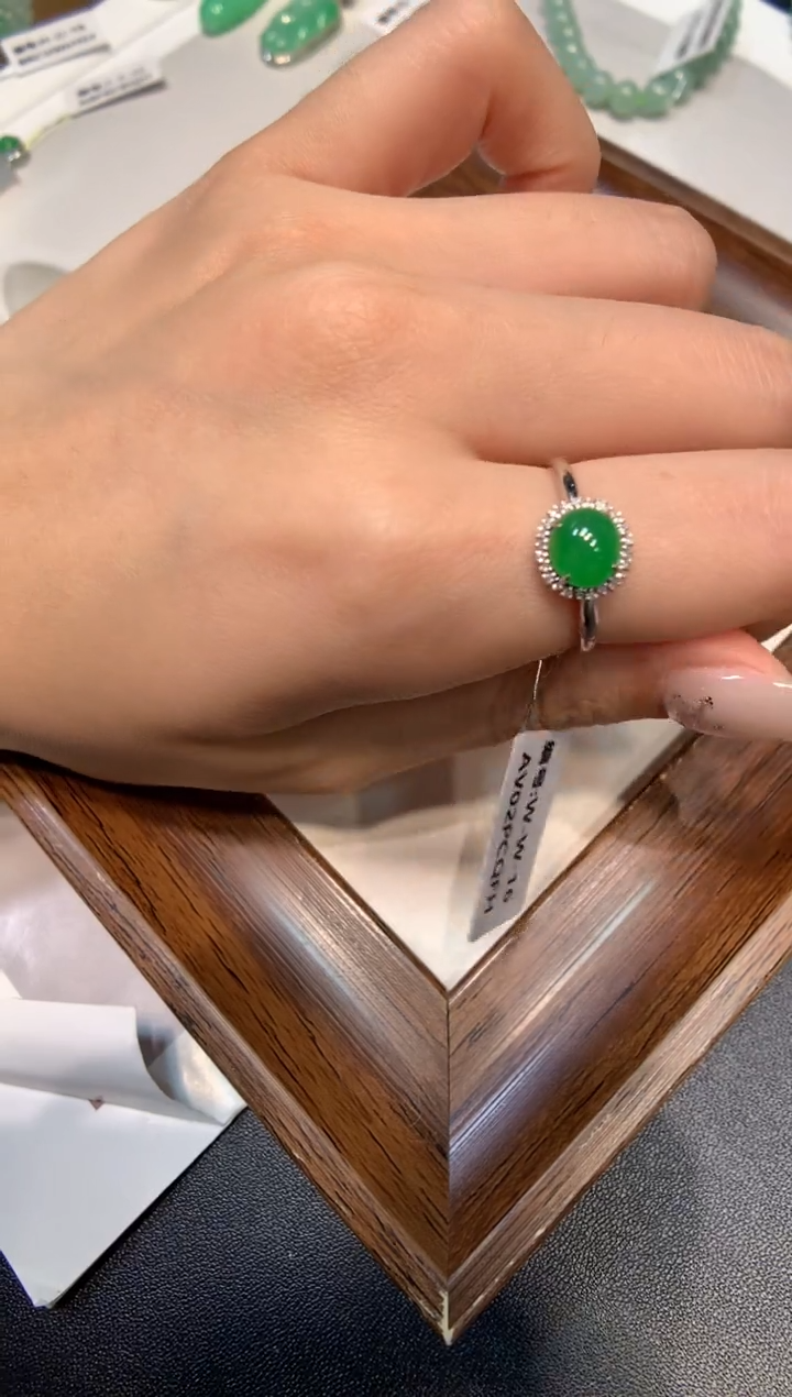 18K金镶嵌戒指翡翠戒指14圈上下两个圈口免费改