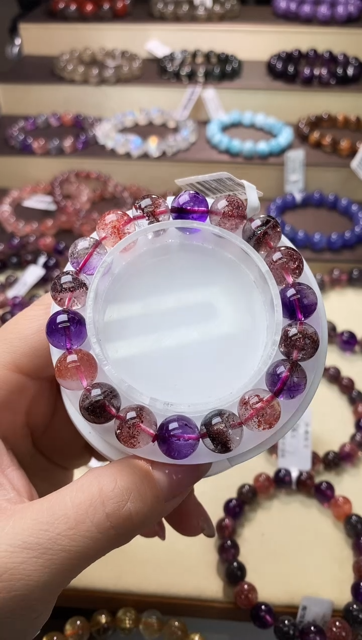 【闪购商品】水晶手链未镶嵌黑加仑超七10m+