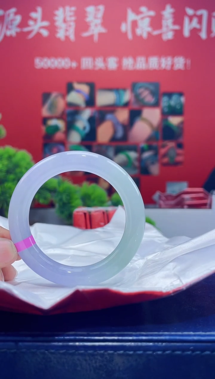 翡翠手镯未镶嵌1手镯