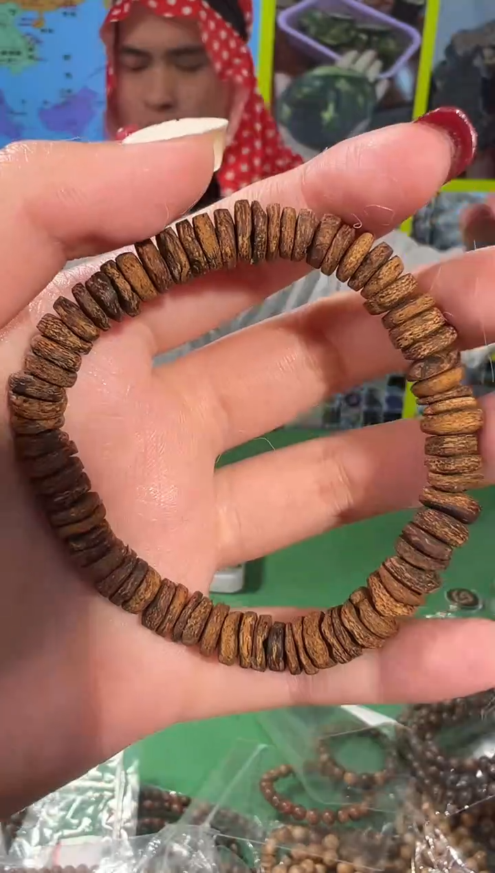 【闪购商品】沉香手串158号顺化红土4克多样性发一