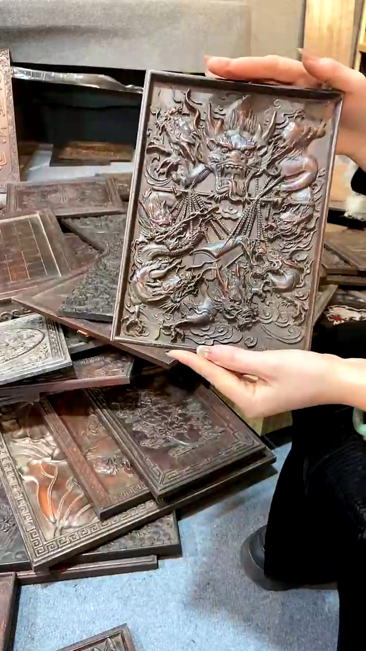 【闪购商品】木紫檀雕刻一物一拍以直播间为准