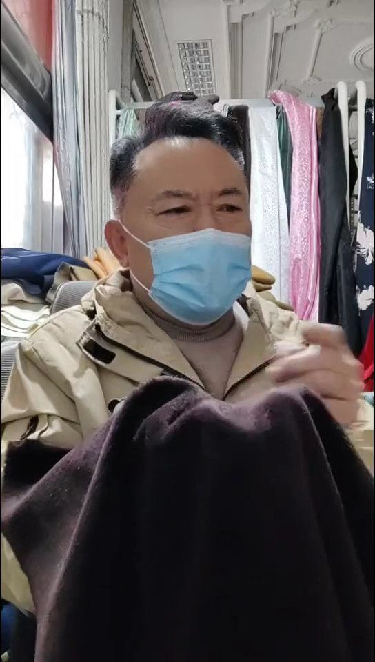 深紫咖纯色毛毛布料