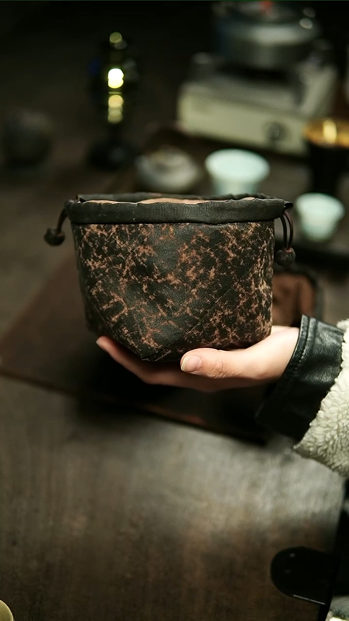 【闪购商品】香云纱老料收纳包大号