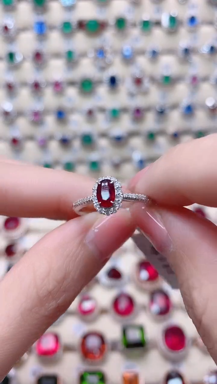 【闪购商品】红宝石18K金戒指18K金镶嵌1