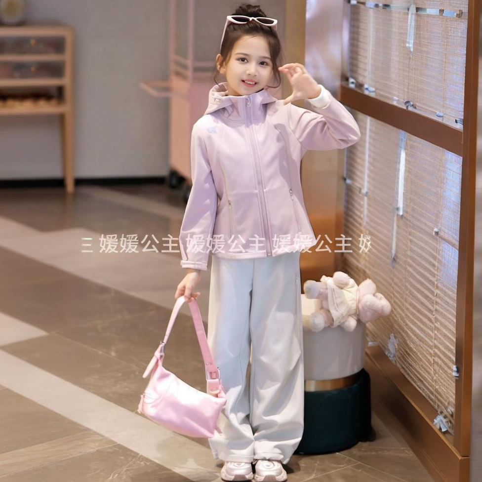 多巴胺风格衣服小孩2025冬季女童户外保暖冲锋衣外套15239Q269