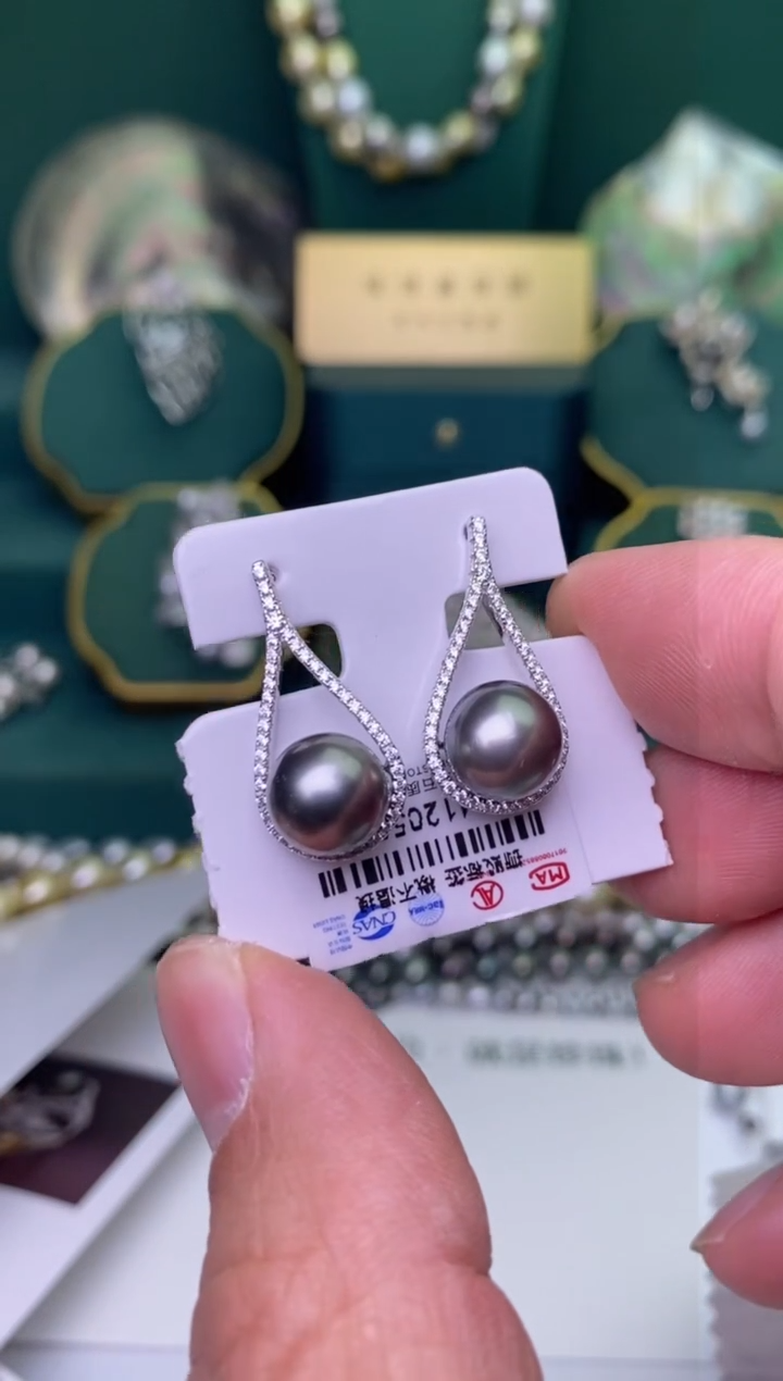 【闪购商品】海水珍珠耳饰银S925镶嵌9-10