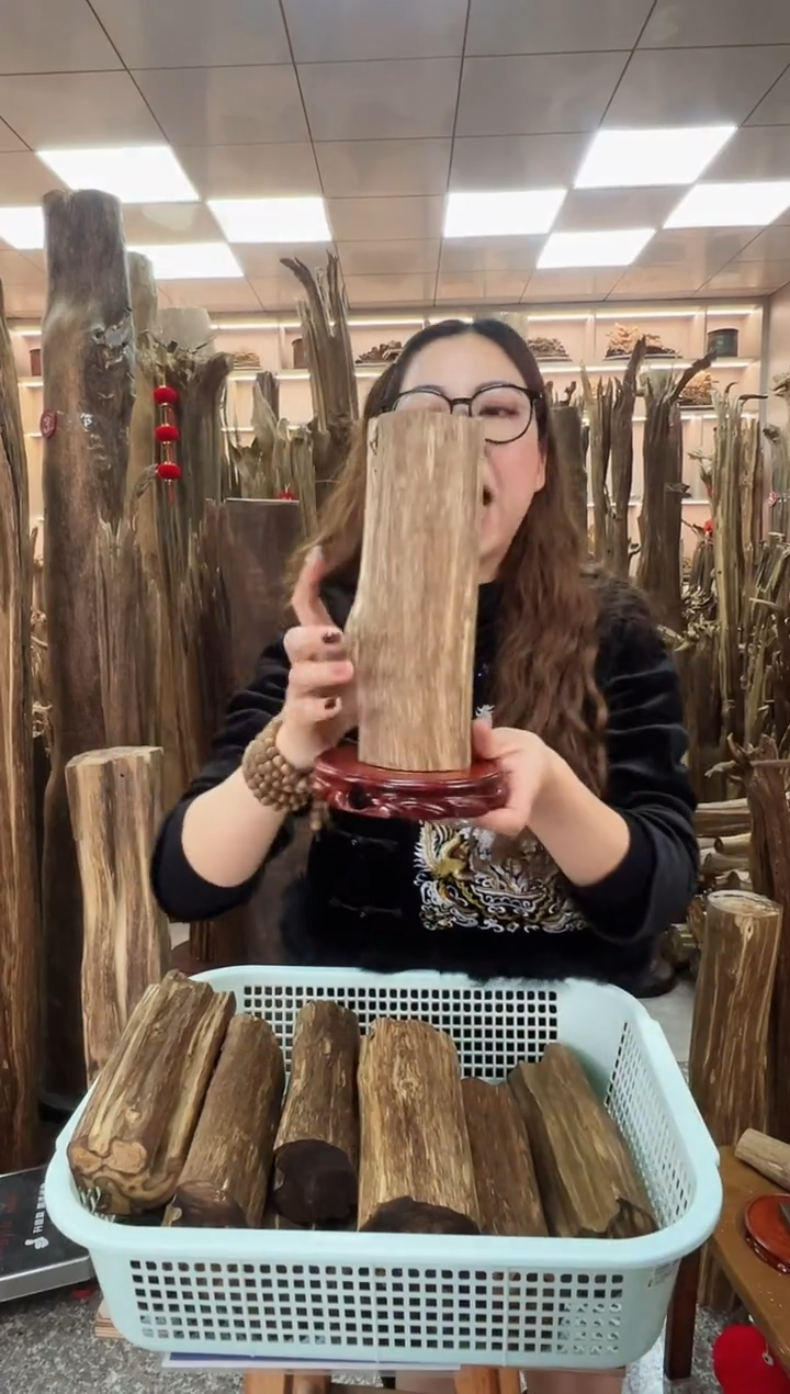 【闪购商品】沉香摆件沉香原材料摆件