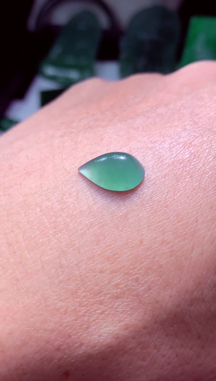 未镶嵌定制翡翠秋*秋天然翡翠A货 官方基地发货