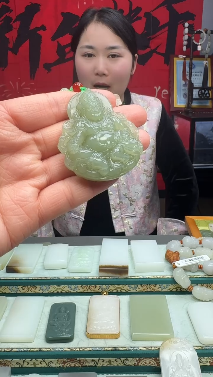 【闪购商品】和田玉颈饰未镶嵌1