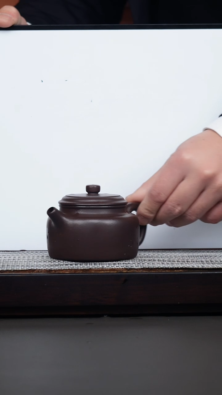 茶壶紫砂紫玉金砂德钟