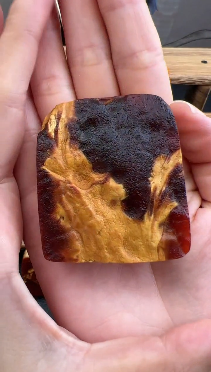 【闪购商品】定制琥珀未镶嵌10116189-吊坠