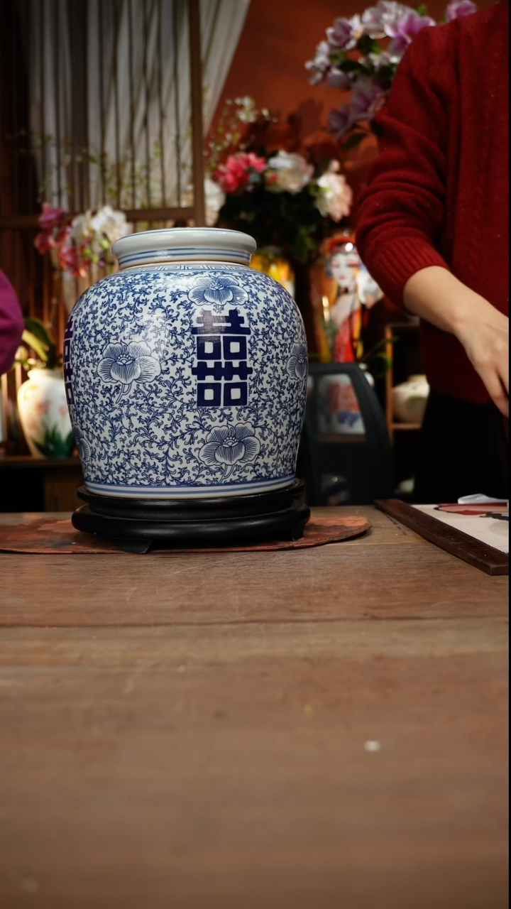 当代高温釉下彩手绘陶瓷餐具