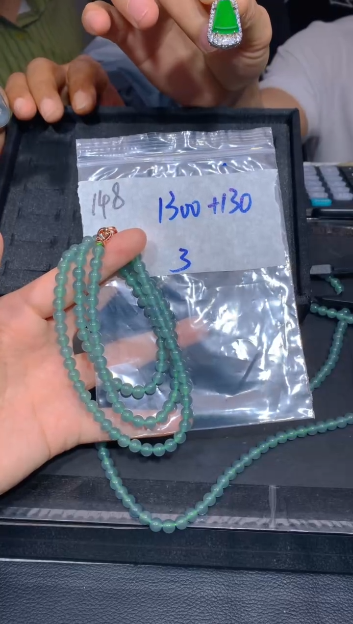 【闪购商品】定制翡翠未镶嵌148珠串多样性拍一发一毛货定制抛光
