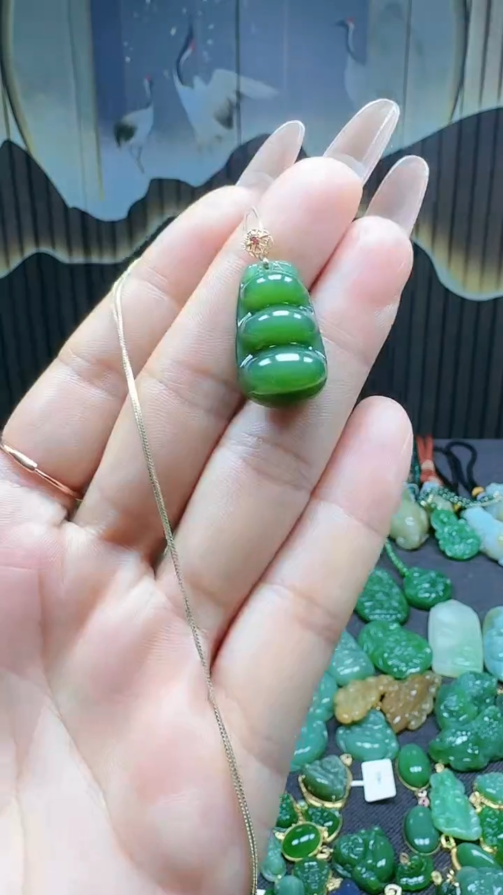 【闪购商品】和田玉吊坠(不含链)18K金镶嵌1