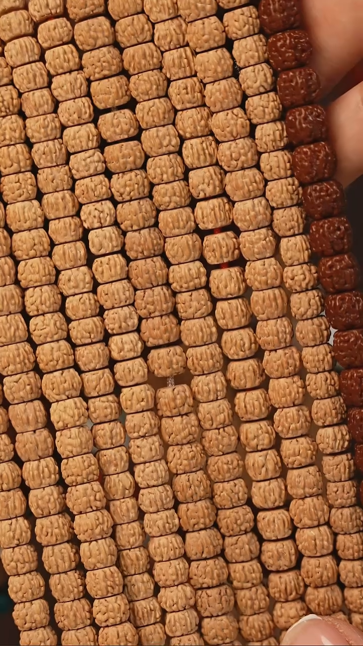 吊坠金刚菩提A24凤羽108