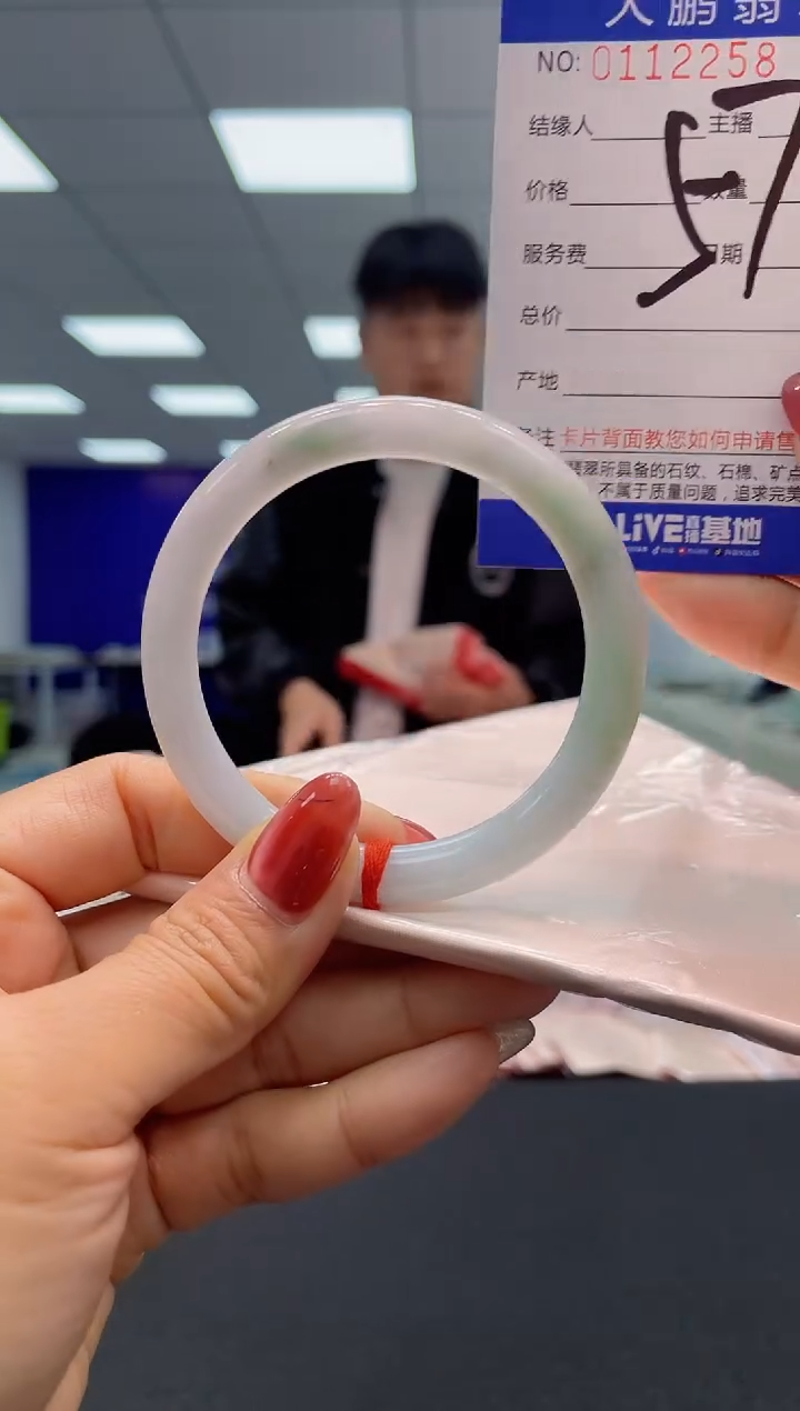 【闪购商品】翡翠未镶嵌手镯AAAAAAAAAAAA