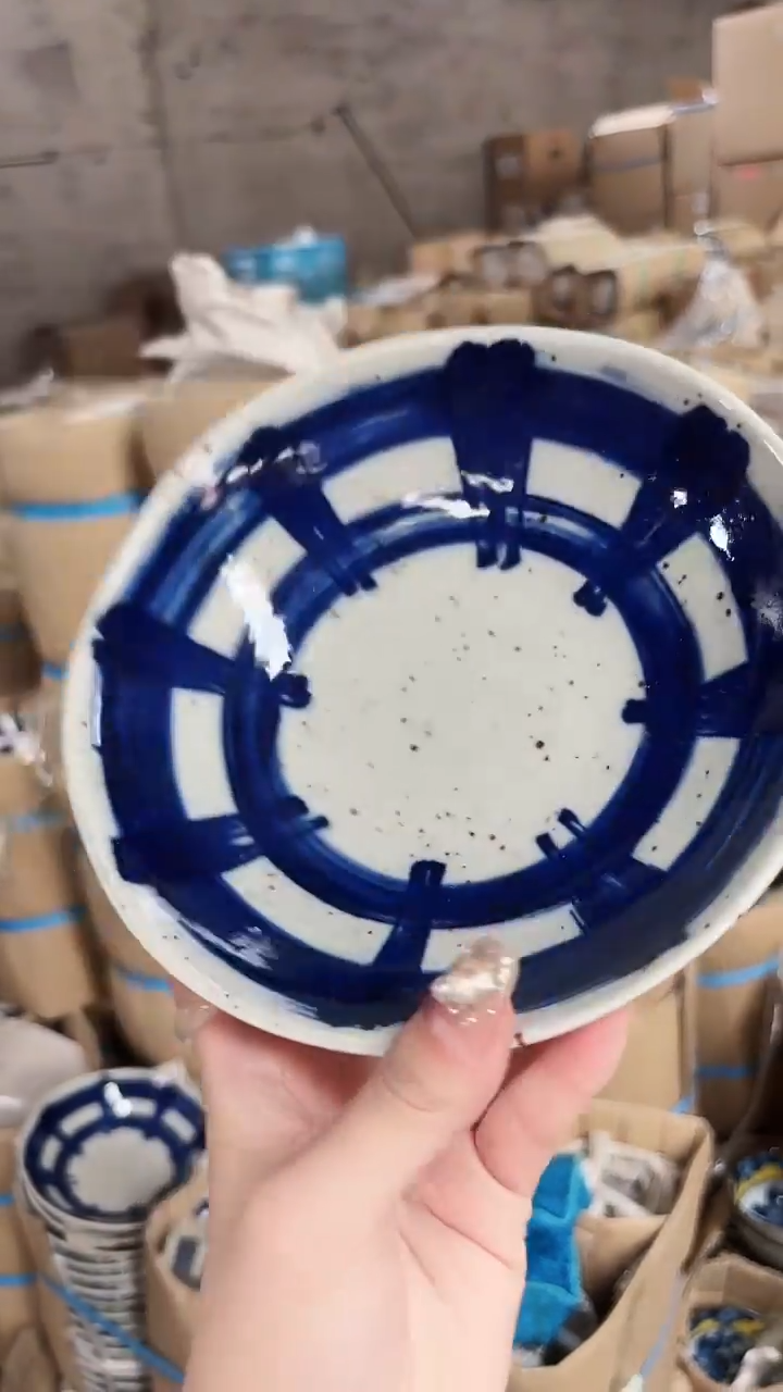 陶瓷蓝十草纹17cm深盘进口两个