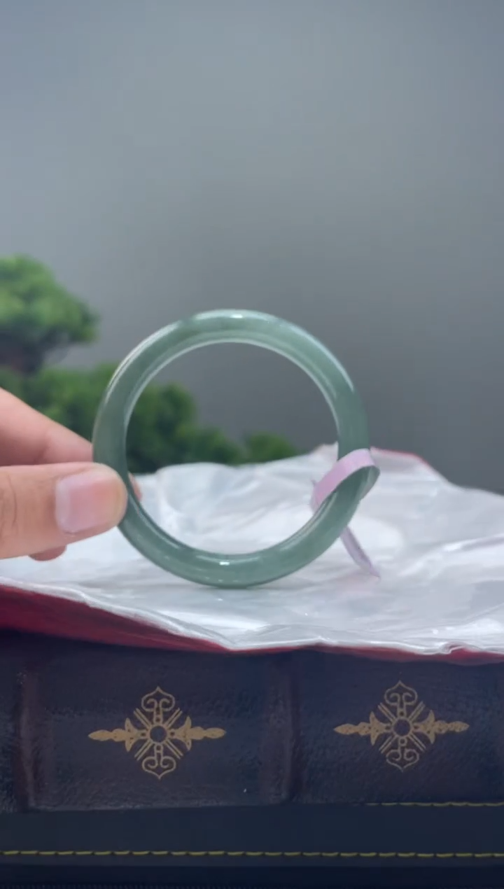 【闪购商品】翡翠手镯未镶嵌手镯13