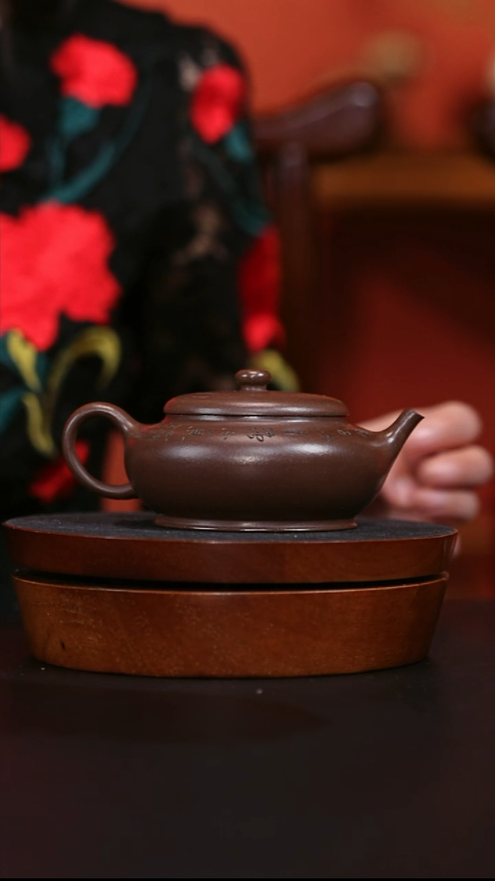 央广国宝苑紫砂茶壶 31