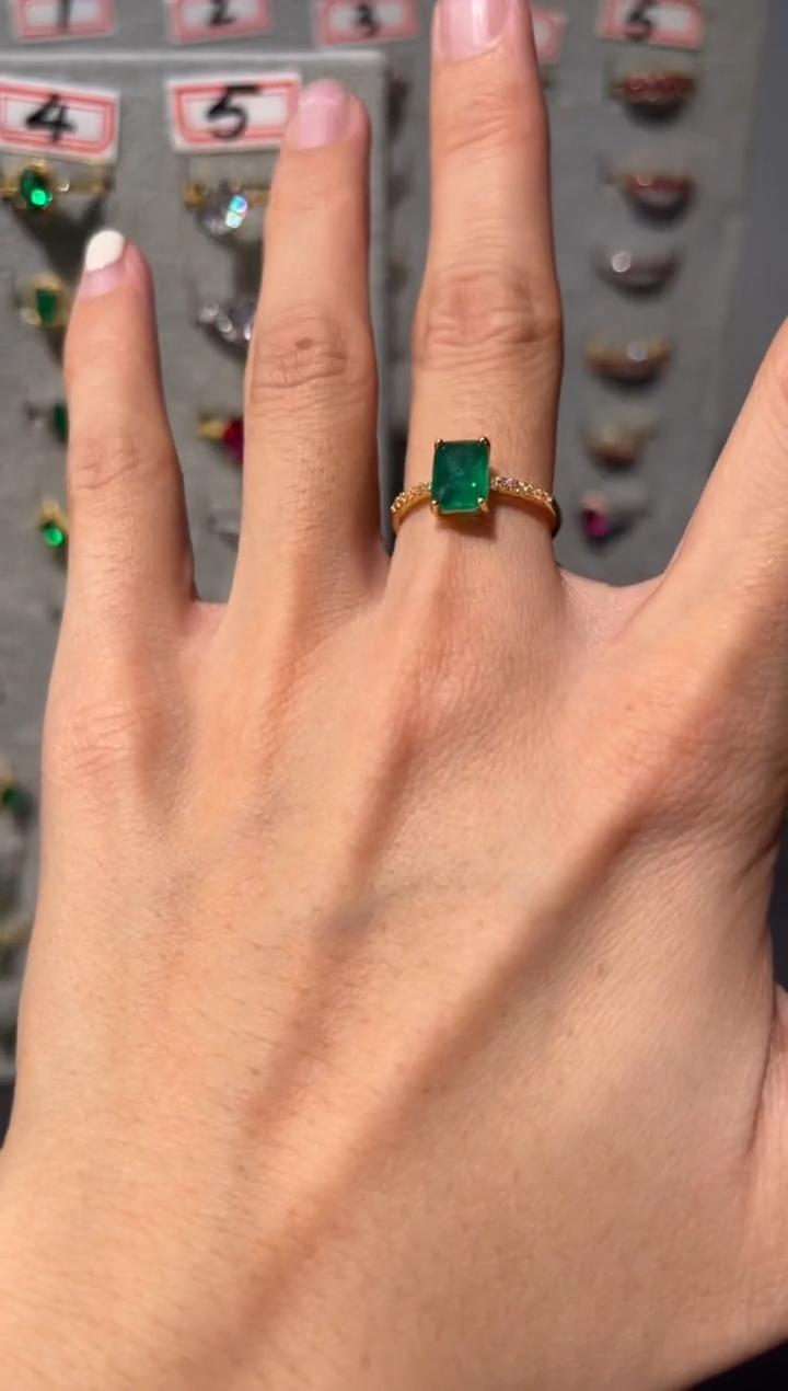 【闪购商品】祖母绿戒指银S925镶嵌41531