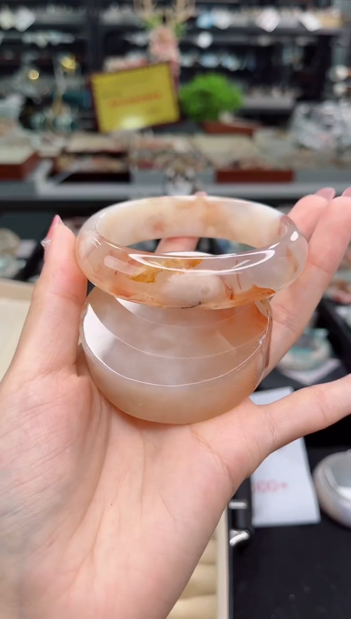 【闪购商品】石英质玉手镯未镶嵌62圈口（赠品镯心）309