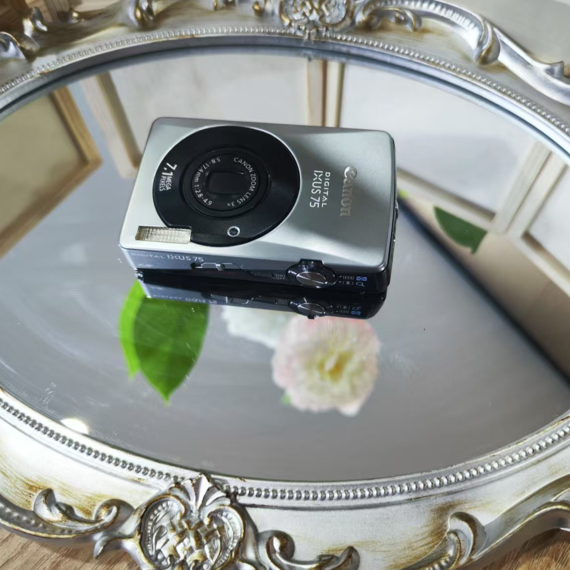 9新 Canon/佳能  IXUS75银 710万像素 3倍变焦带磨皮氛围感no退换