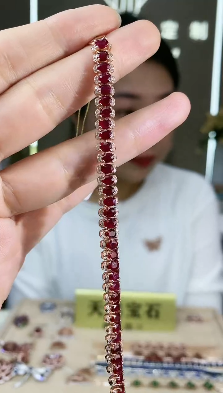 【闪购商品】红宝石手链银S925镶嵌手链