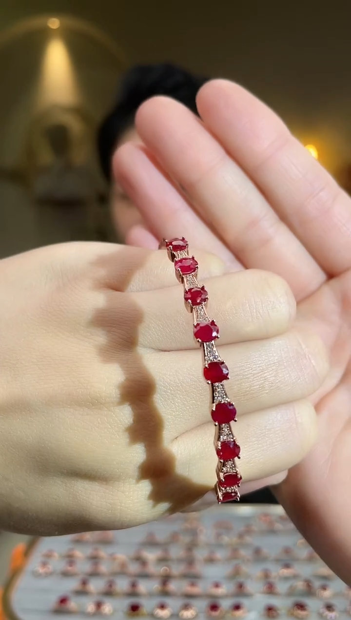 银S925镶嵌手镯红宝石手镯