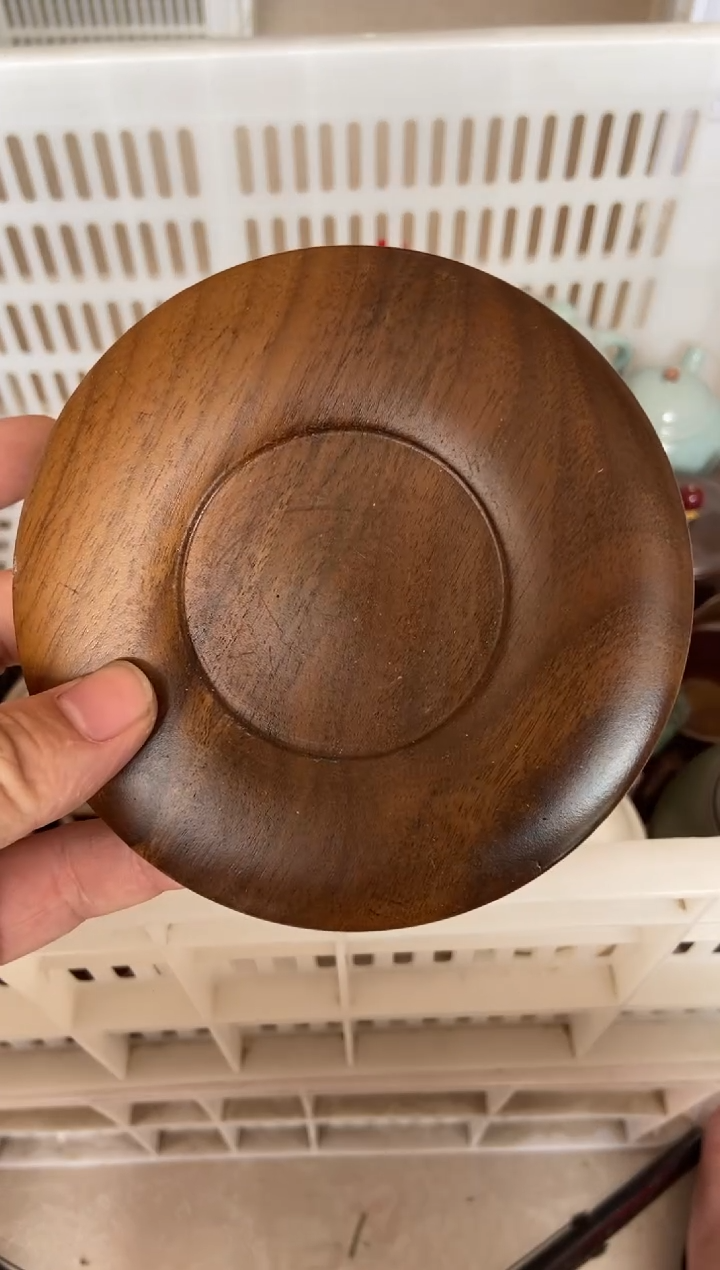 无运费险有瑕疵的摄影的产品有使用过的痕迹有点脏介意勿拍