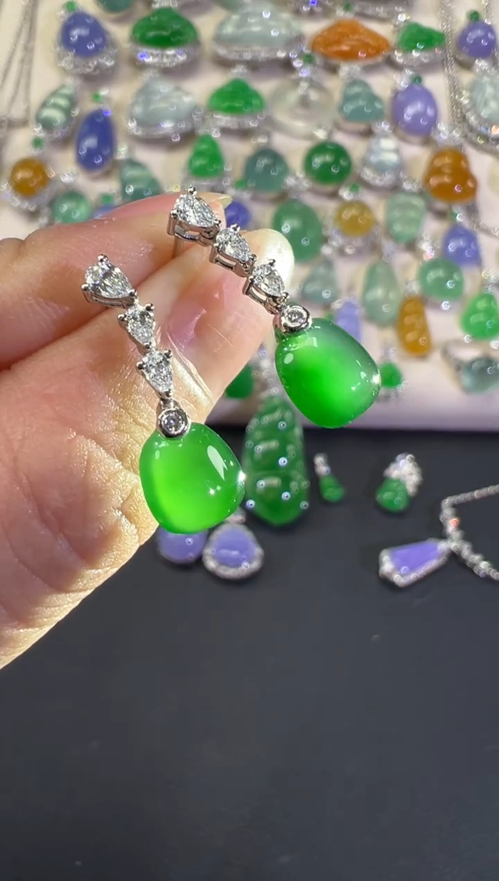 18K金镶嵌翡翠耳饰S?B47|35000