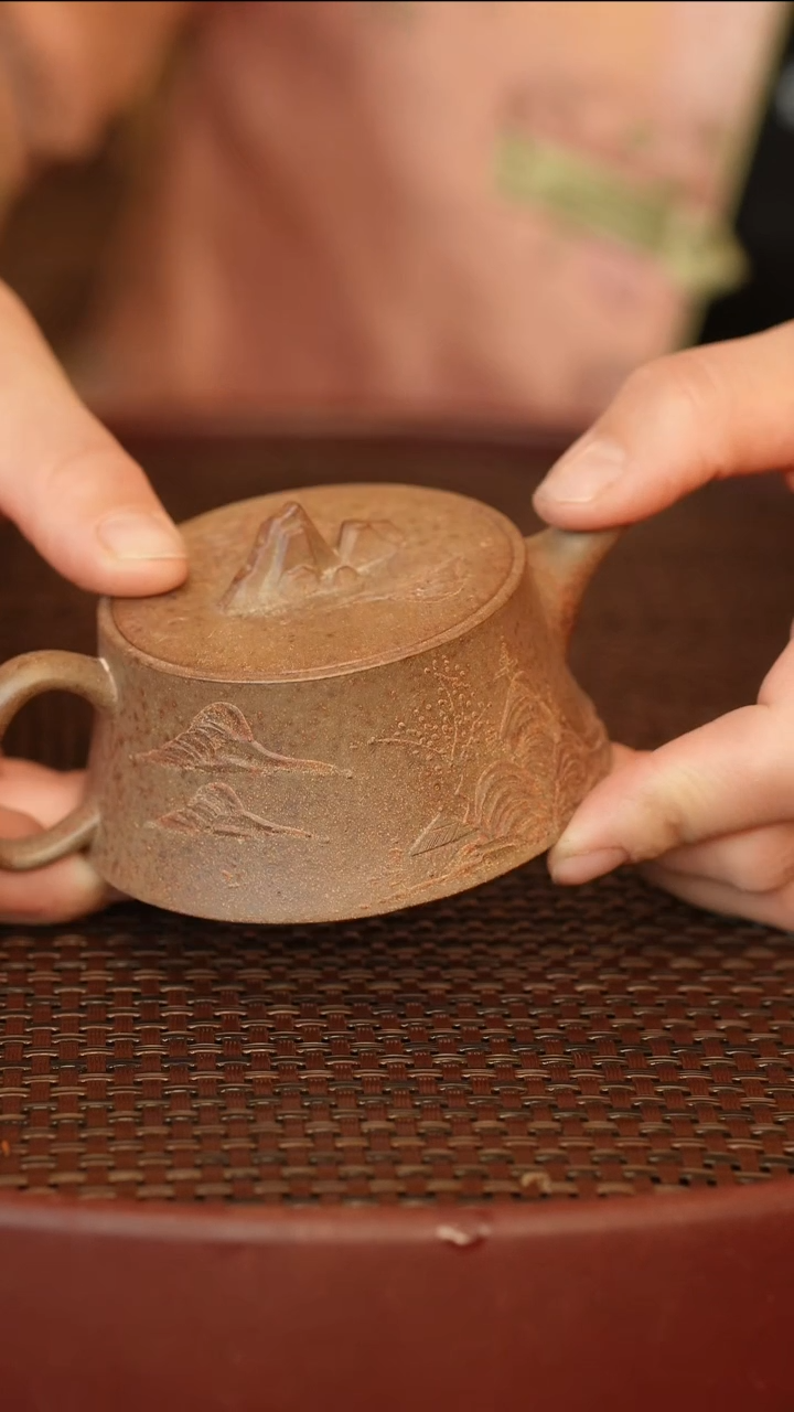 茶壶紫砂还原烧      泥绘 125cc