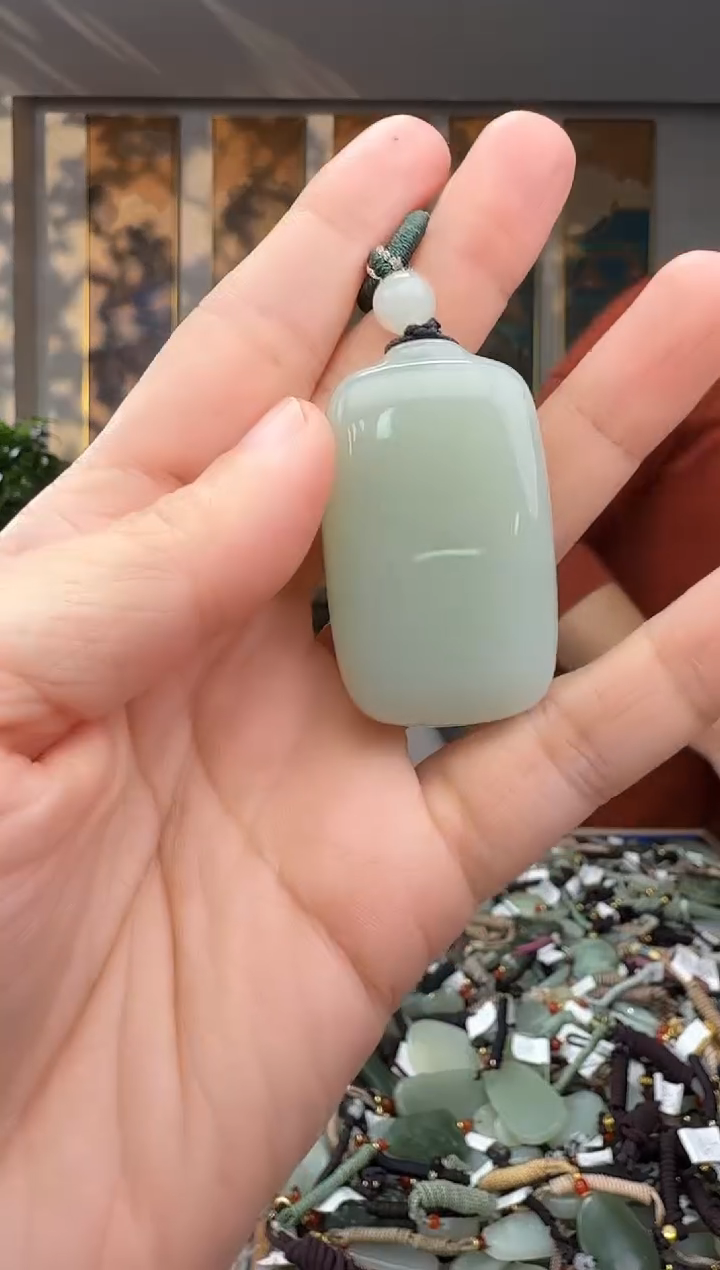 未镶嵌和田玉挂件拍一发一