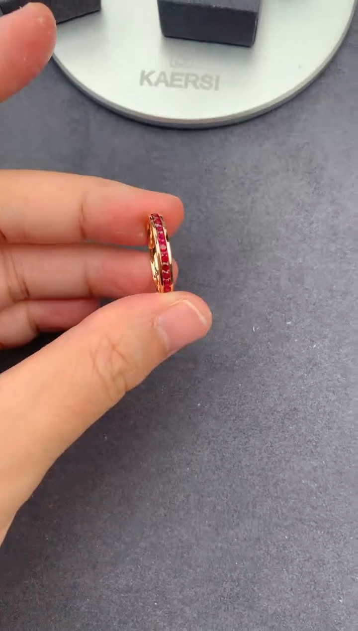 【闪购商品】红宝石戒指18K金镶嵌42分鸽血红戒指