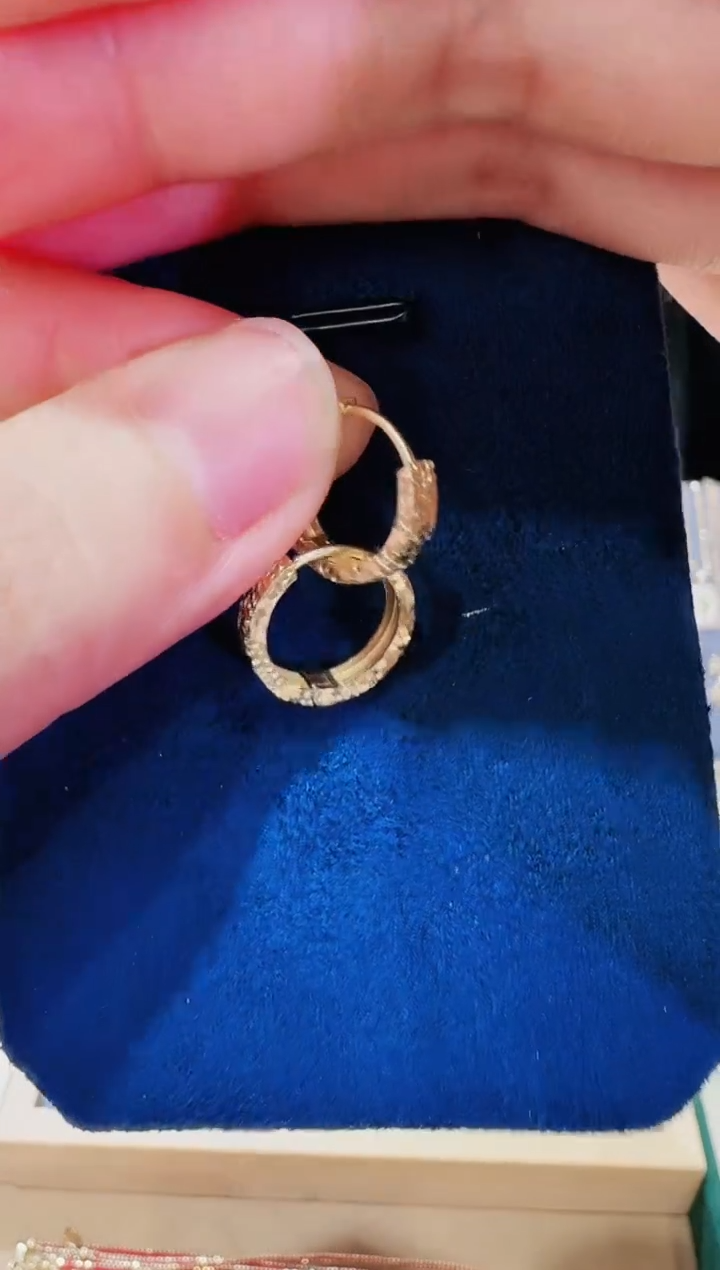 【闪购商品】18K金耳饰碎碎金耳环 浅色黄