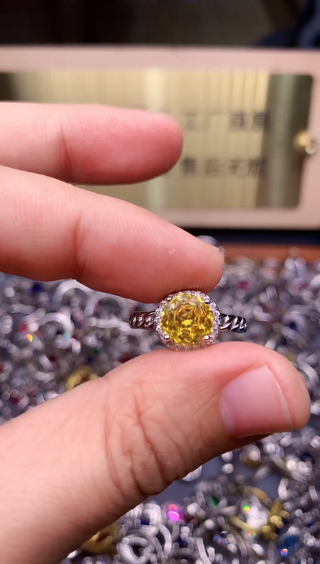 【闪购商品】蓝宝石戒指银S925镶嵌........
