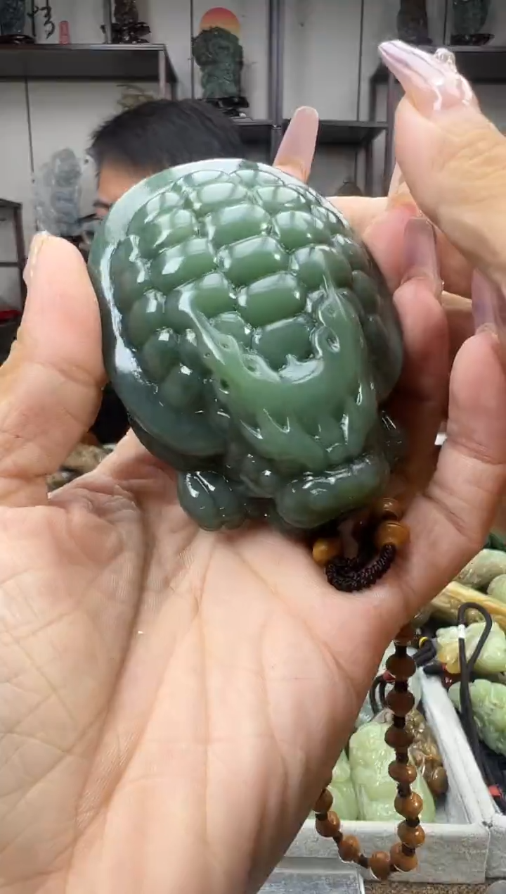 和田玉未镶嵌把件1