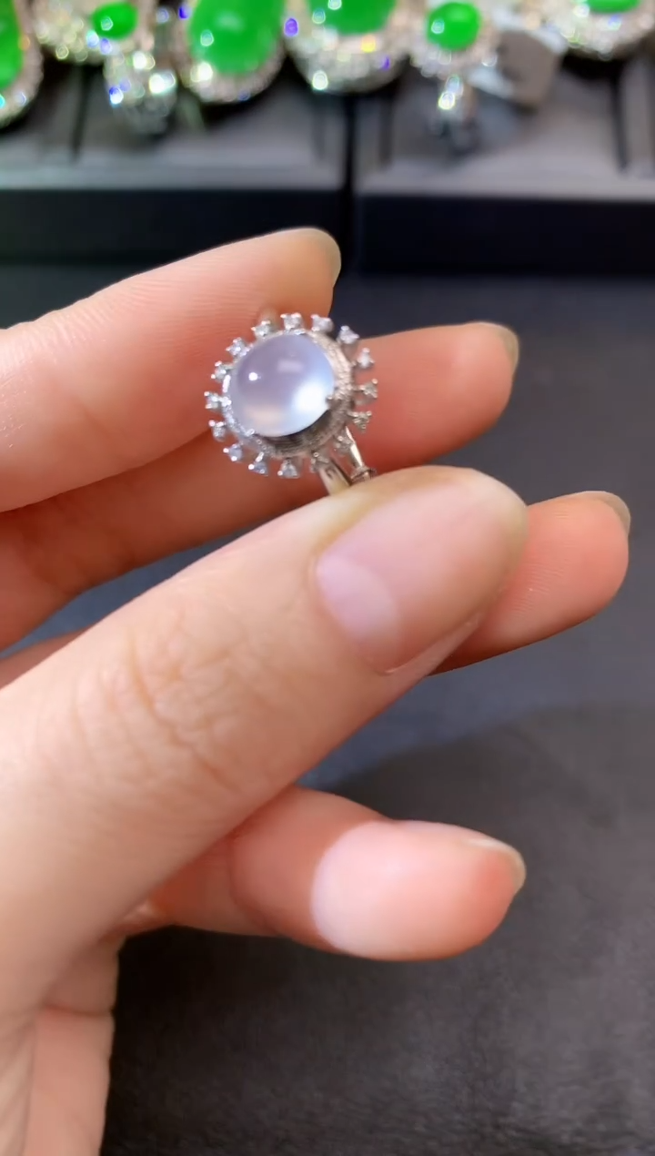 18K金镶嵌戒指翡翠A9